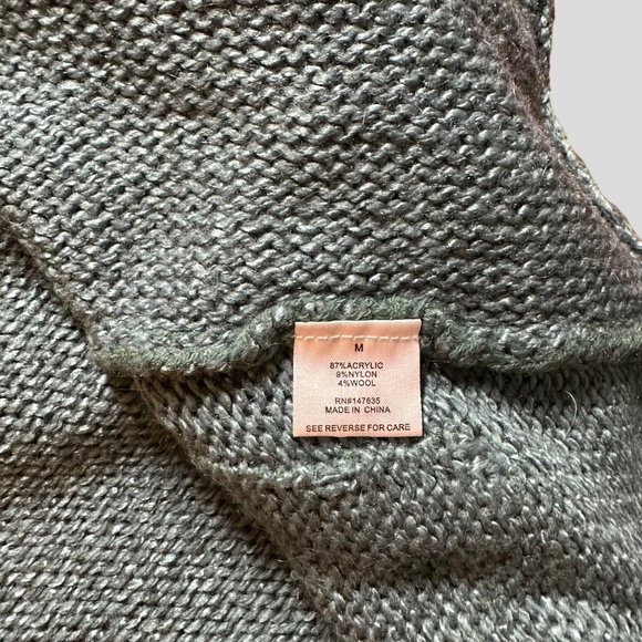 Romeo Juliet Womens Cardigan Open Sweater Medium M Green Wool Stretch Oversize - Picture 12 of 13